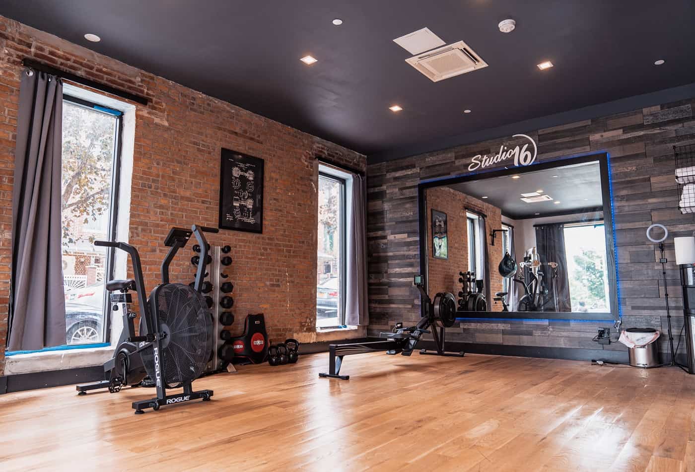 Here's Where to Rent Fitness Space by the Hour (2024) - Peerspace