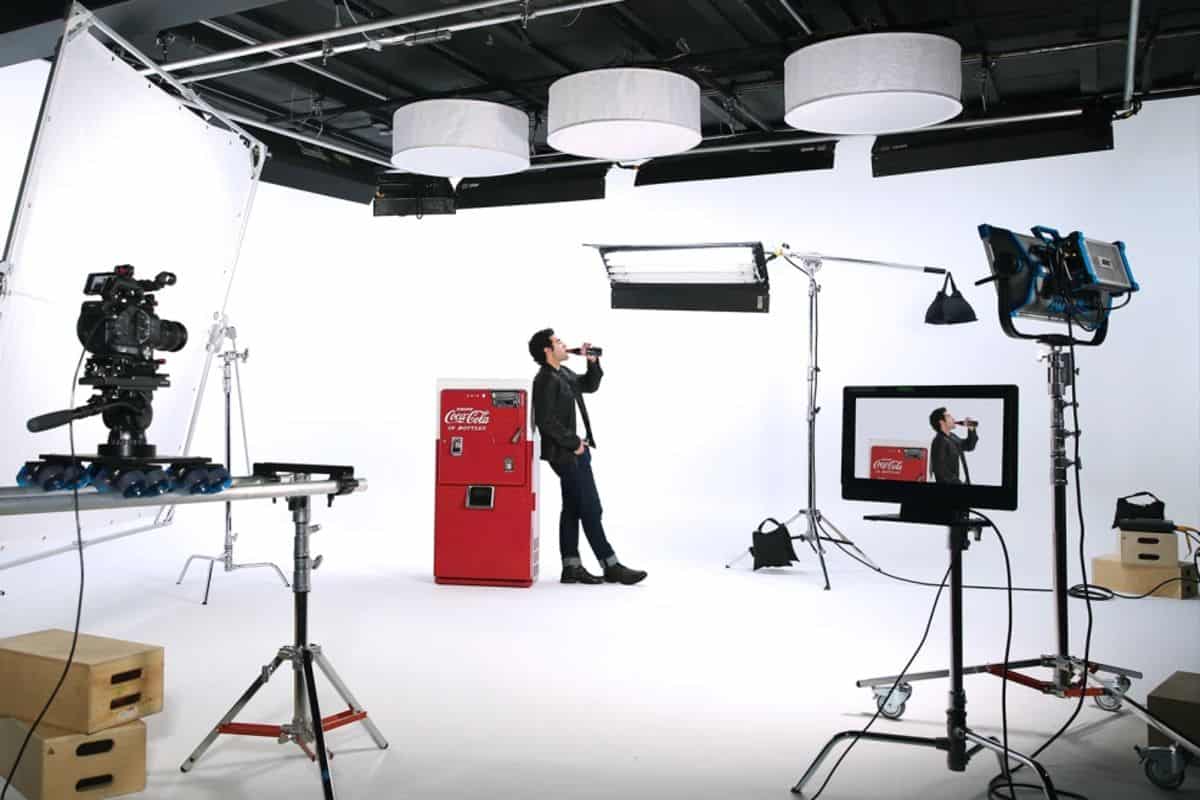 Here's How to Set Up a Photography Studio - Peerspace