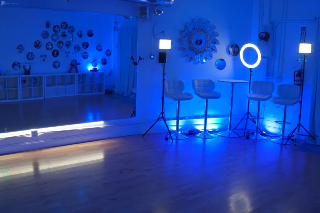 Buy Professional LED Ring Light | Makeup Lights | Selfie Light – GLAM DOLL