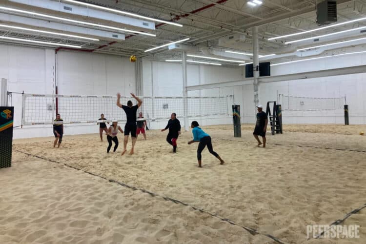 Here s Where To Rent A Volleyball Court By The Hour Peerspace