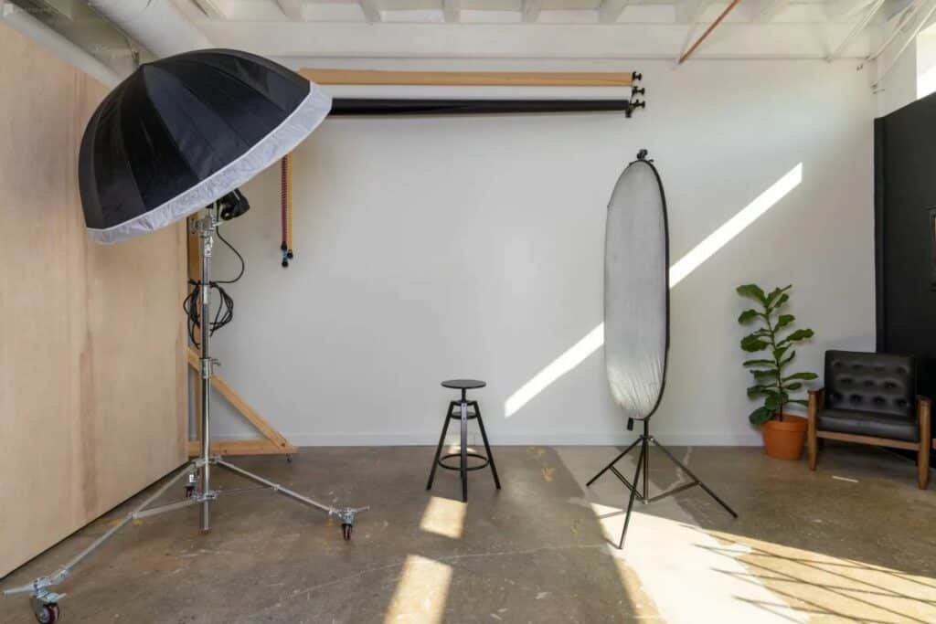 Your Guide to Must-Have Photography Studio Equipment